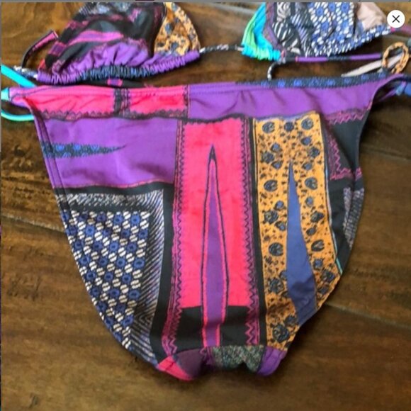 Etro bikini - Picture 7 of 8
